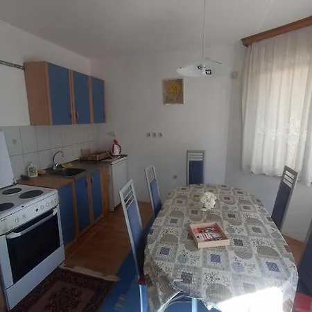 Apartment Sleep & Fly - Airport Sarajevo