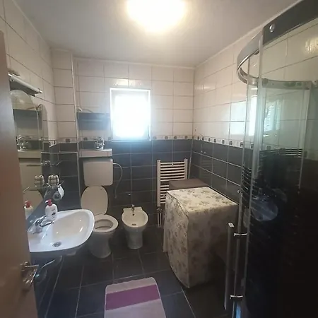 Sleep & Fly - Airport * Sarajevo