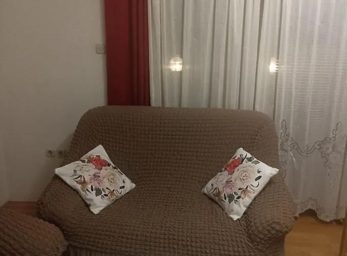 Sleep & Fly - Airport Apartamento Saraievo